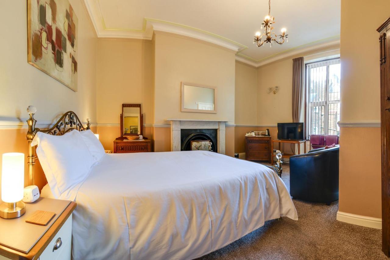 Pannett House Bed & Breakfast, Beautiful Victorian Residence 惠特比 外观 照片